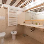 Fortuny 3967 Luxury Wine Feriehus *