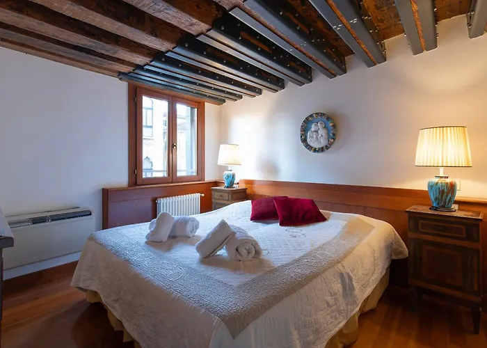 Fortuny 3967 Luxury Wine