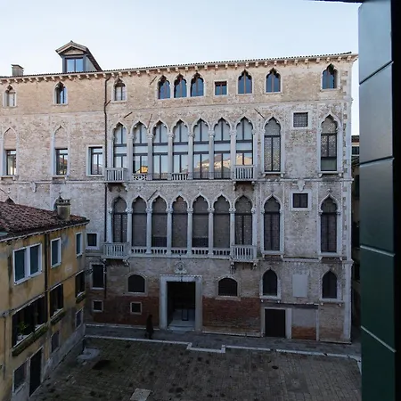 Fortuny 3967 Luxury Suites Wine