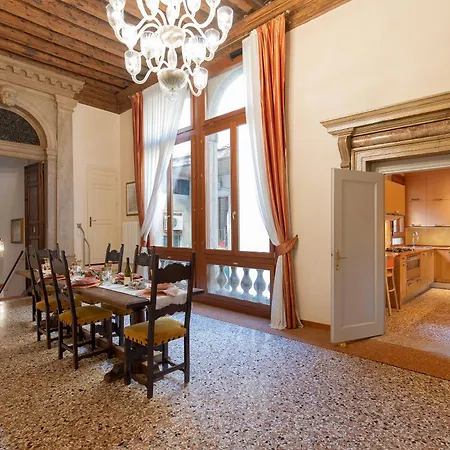 Fortuny 3967 Luxury Suites Wine
