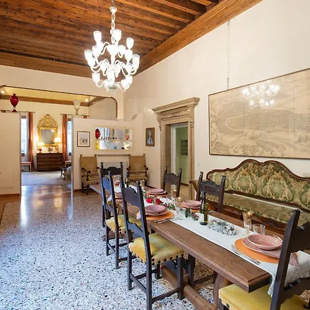 Fortuny 3967 Luxury Suites Wine בית נופש *