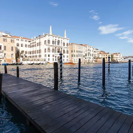 Fortuny 3967 Luxury Suites Wine *