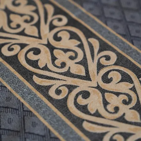 Fortuny 3967 Luxury Suites Wine *